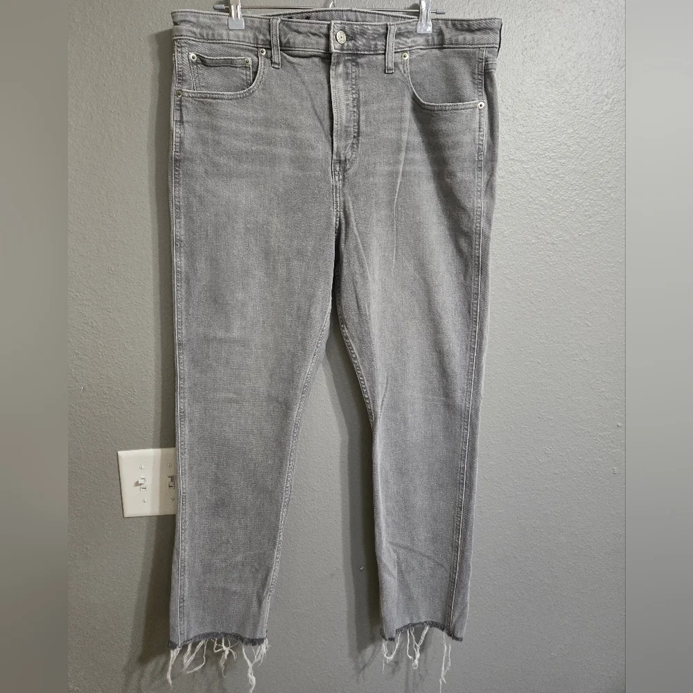 Gap Vintage Slim Sky High Grey Jeans Size 18